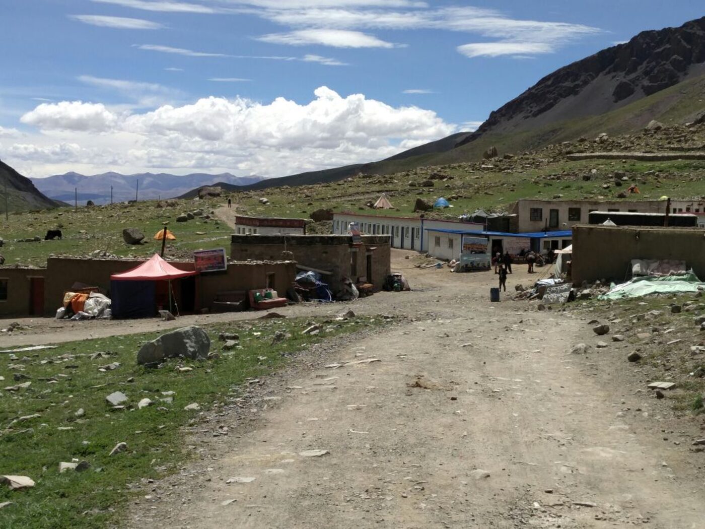 Hotel at Zutulphuk.